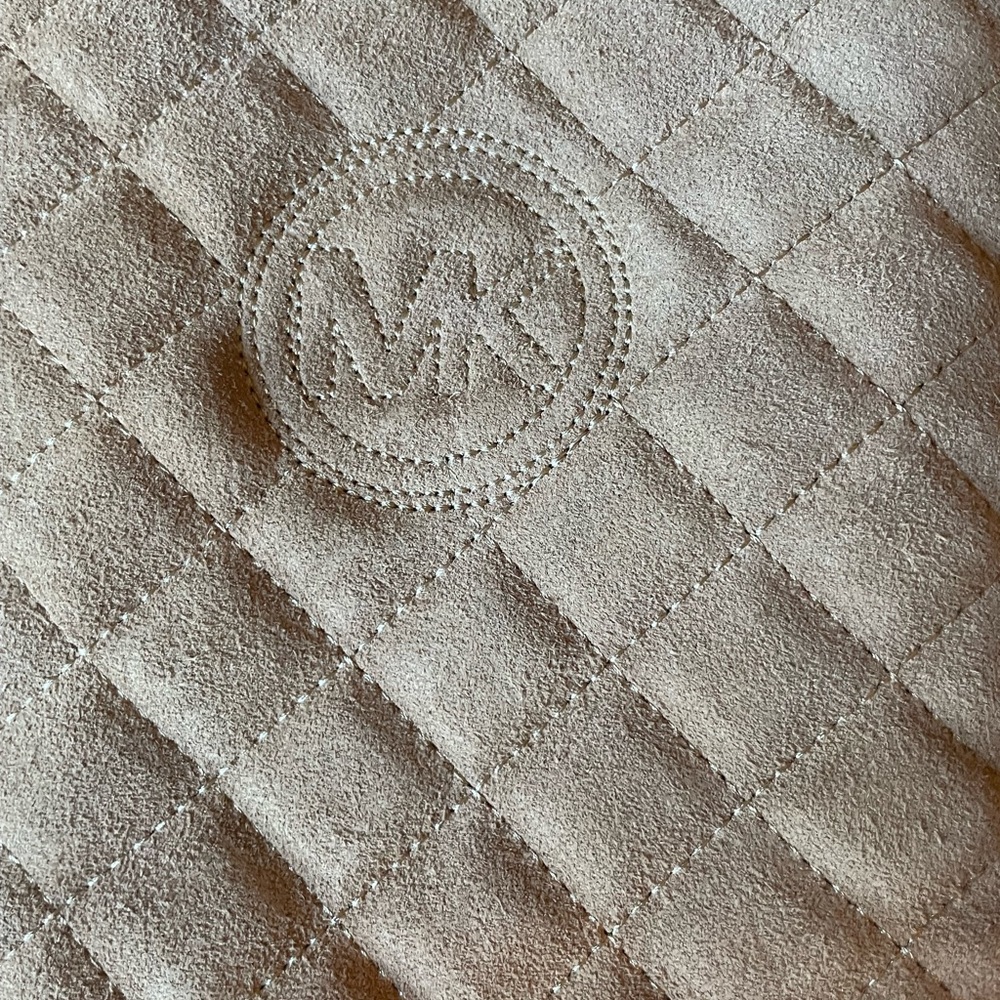 New Michael Kors Winter Boots 8M NWOT - Picture 5 of 13